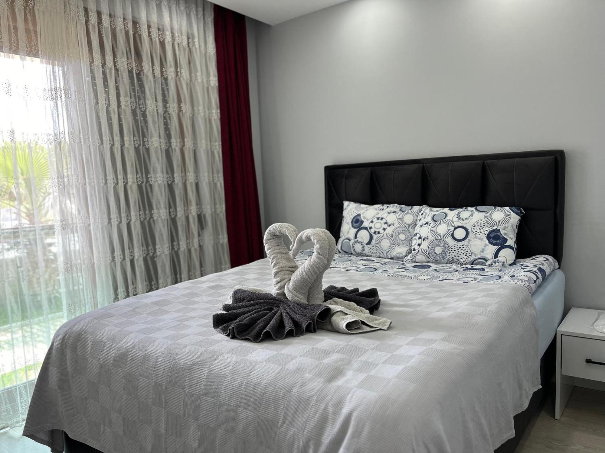 אנטליה Gardenya Lara Suit Hotel מראה חיצוני תמונה